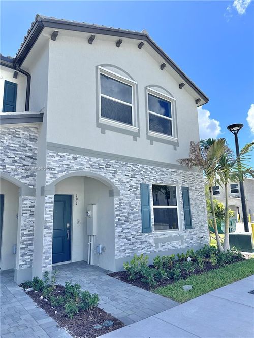 191 Se 11 Ave, Florida City, FL, 33034 | Card Image