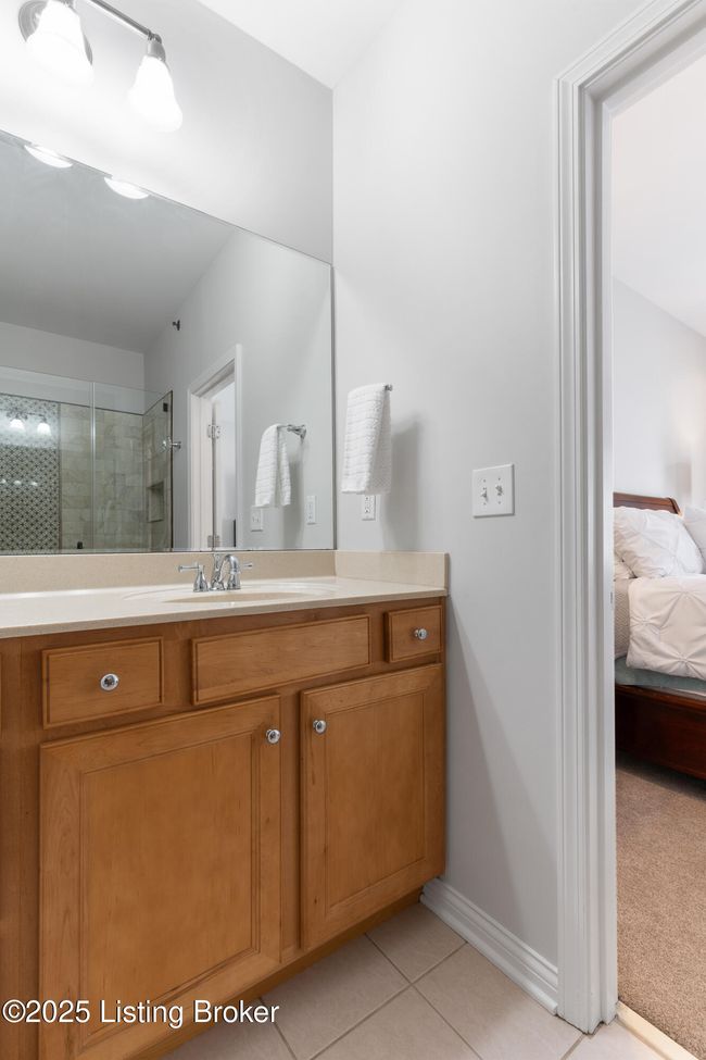 10601 Norton Commons Walk, Condo with 2 bedrooms, 2 bathrooms and null parking in Prospect KY | Image 22