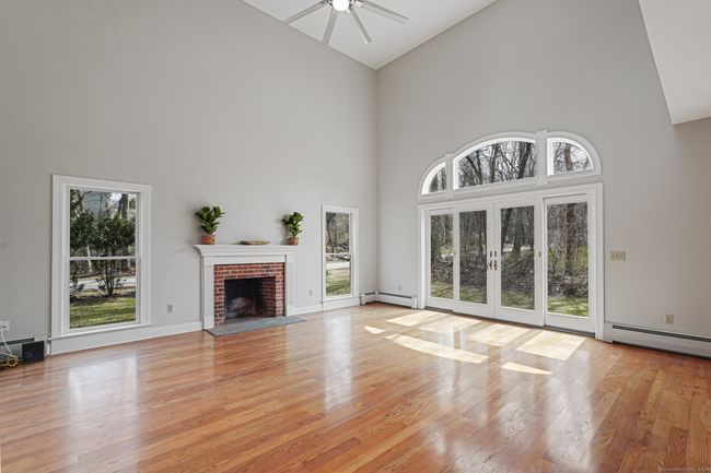 11 Anderson Rd, House other with 3 bedrooms, 3 bathrooms and 6 parking in Pomfret Center CT | Image 11