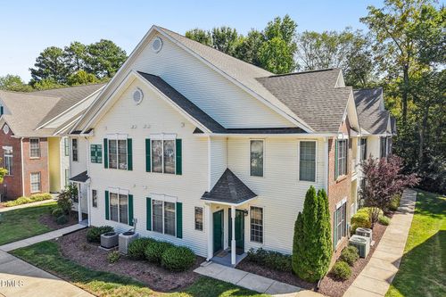 2524 Kudrow Ln, Morrisville, NC, 27560-7704 | Card Image