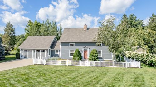 701 4th St Sw, Spencer, IA, 51301-6221 | Card Image