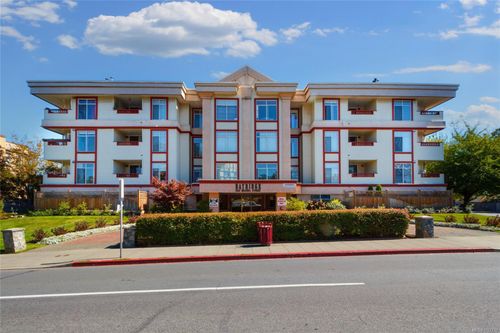 304-2511 Quadra St, Victoria, BC, V8T4E1 | Card Image