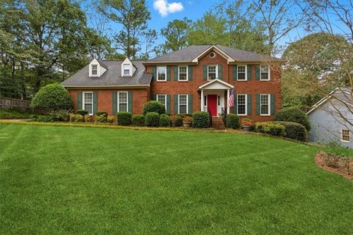 4077 Norton Pl Se, Smyrna, GA, 30082-3976 | Card Image