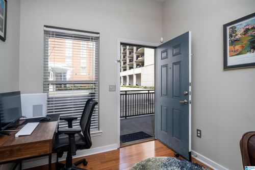 apt-113-401 20th St S, BIRMINGHAM, AL, 35233-2037 | Card Image