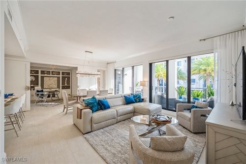 304-1135 3rd Ave S, Naples, FL, 34102-6563 | Card Image