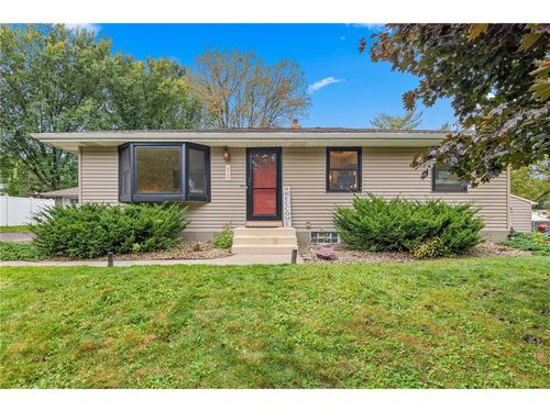 616 Hattie Ln, Woodbury, MN, 55125-1119 | Card Image