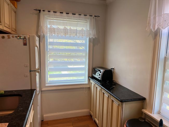 APT-28 - 51 Canaan Ct, Home with 1 bedrooms, 1 bathrooms and 1 parking in Stratford CT | Image 4