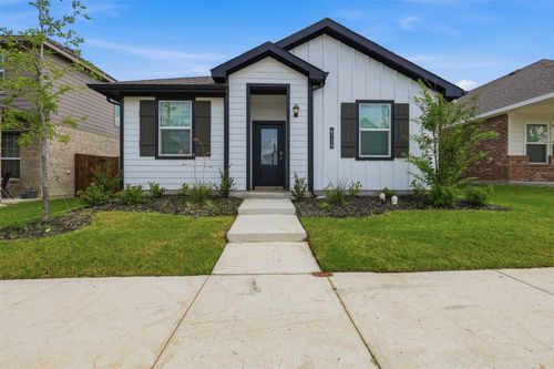 6736 Windfall Drive, Fort Worth, TX, 76135 | Card Image
