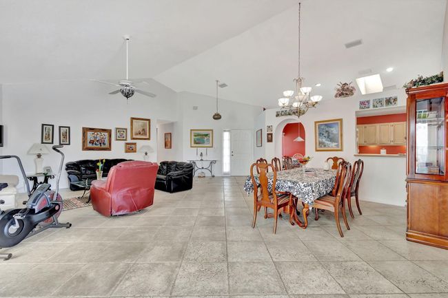 9158 Heathridge Dr, House other with 3 bedrooms, 3 bathrooms and null parking in West Palm Beach FL | Image 12