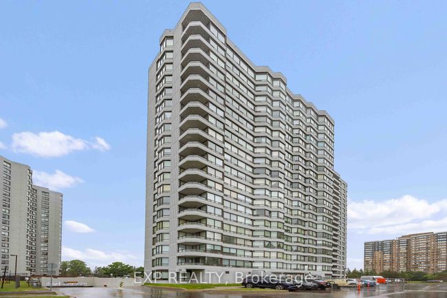 401 - 330 Alton Towers Cir, Condo with 2 bedrooms, 2 bathrooms and 1 parking in Scarborough ON | Image 1