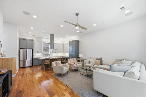 103-5711 Bryan Pkwy, Dallas, TX, 75206-8721 | Card Image