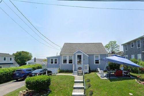 20 Saint James Rd, Narragansett, RI, 02882-5238 | Card Image