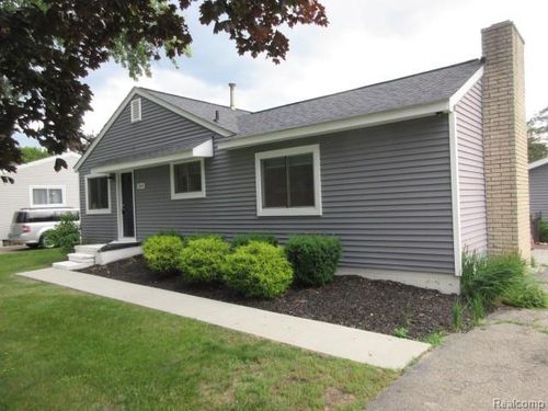 5364 Drayton Rd, Clarkston, MI, 48346-3710 | Card Image