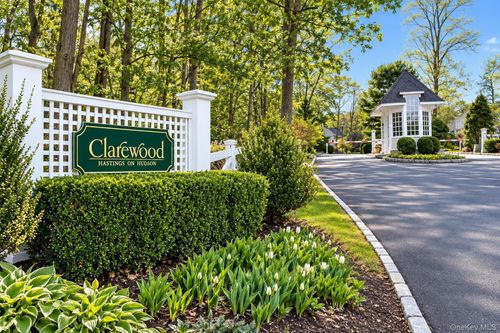 1k-100 Clarewood Dr, Hastings On Hudson, NY, 10706-3651 | Card Image