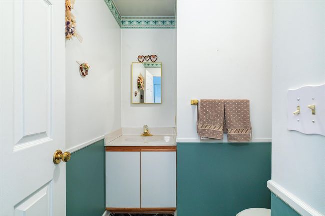 Powder room | Image 12