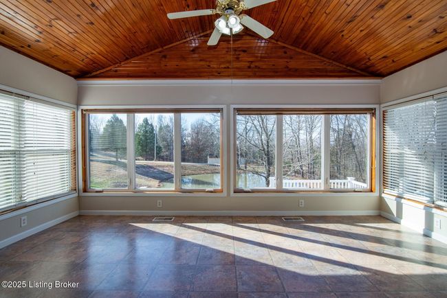 234 Cave Heights Ln, House other with 3 bedrooms, 2 bathrooms and null parking in Falls Of Rough KY | Image 14