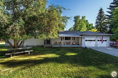 221 W School St, Absarokee, MT, 59001-8518 | Card Image