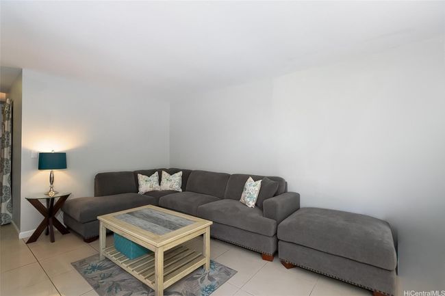 APT-1 - 45-419 Mokulele Dr, House other with 2 bedrooms, 3 bathrooms and 2 parking in Kaneohe HI | Image 5