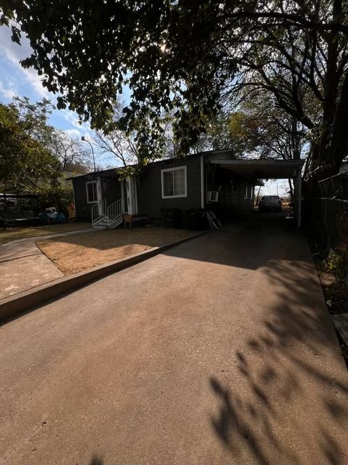 3515 Clinton Ave, Fort Worth, TX, 76106-3621 | Card Image