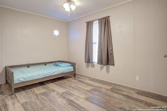 4817 W Fm 476, House other with 4 bedrooms, 2 bathrooms and null parking in Poteet TX | Image 21