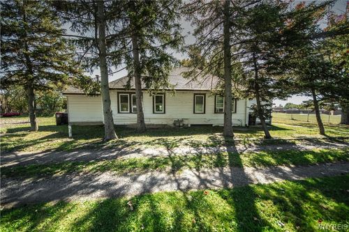 7 Cloyes Ave, Depew, NY, 14043-4536 | Card Image