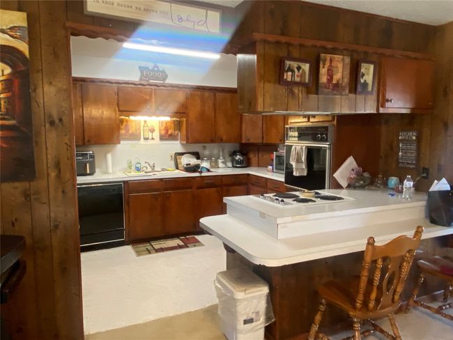 200 N Hilmar St, House other with 4 bedrooms, 3 bathrooms and null parking in Weinert TX | Image 7