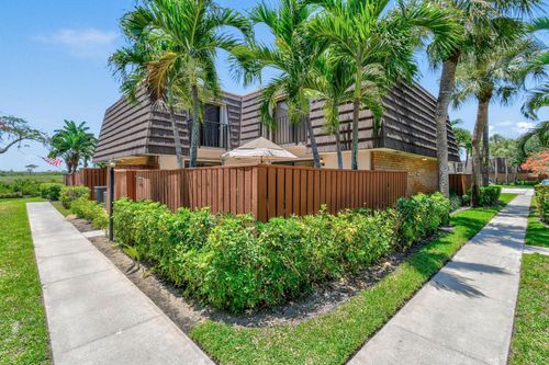 1918 19th Court, Jupiter, FL, 33477 | Card Image