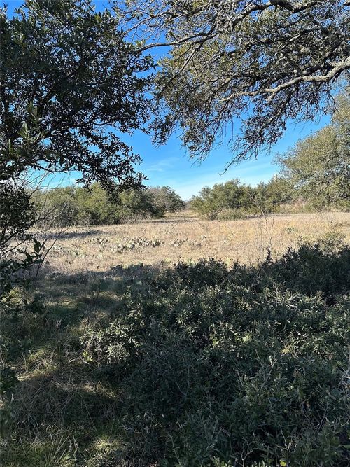 127 Woods Landing Dr, brownwood, TX, 76801 | Card Image