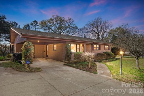 456 Debra Cir Sw, Concord, NC, 28025-9210 | Card Image