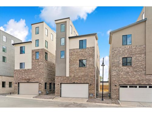11469 E Briarwood Cir, Centennial, CO, 80112-1148 | Card Image