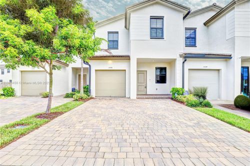 13108-13108 Sw 232nd Ln, HOMESTEAD, FL, 33032-9232 | Card Image