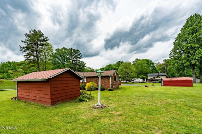1867 Gentry Creek Rd, House other with 3 bedrooms, 2 bathrooms and null parking in Laurel Bloomery TN | Image 21