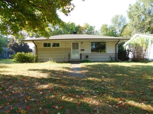 715 Ingram St, Battle Creek, MI, 49015-2013 | Card Image