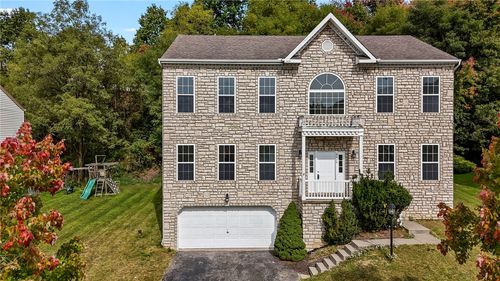 9239 Marshall Rd, Cranberry Twp, PA, 16066-2855 | Card Image
