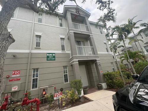 3608 Shoma Dr, Royal Palm Beach, FL, 33414-4371 | Card Image