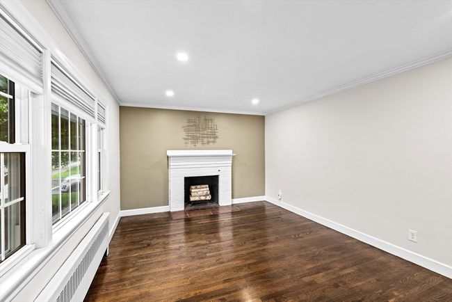 181 Manchester St, House other with 2 bedrooms, 1 bathrooms and 1 parking in Boston MA | Image 11