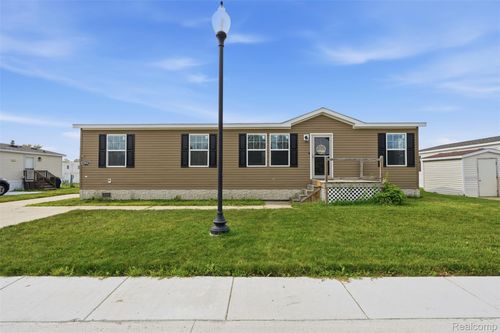 15887 Charlemagne Ave W, Clinton Township, MI, 48038-3303 | Card Image