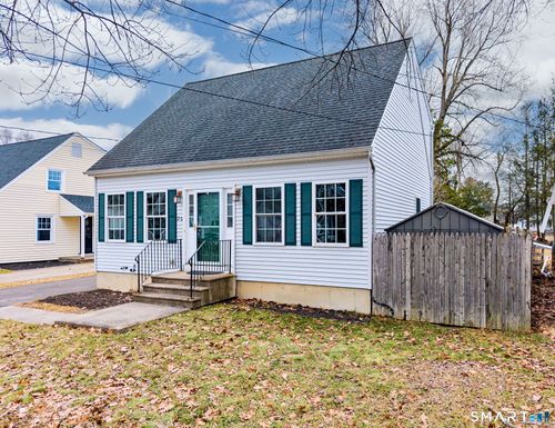 25 Woodlawn Ave, Enfield, CT, 06082-2435 | Card Image