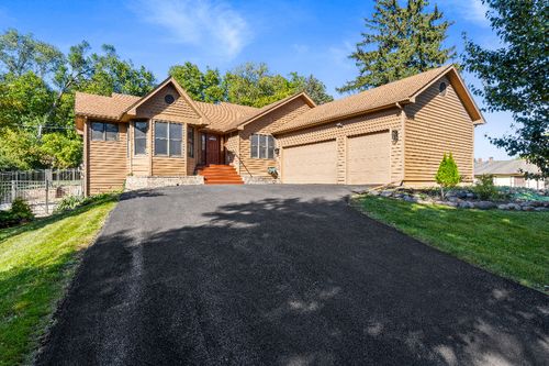 28740 W Bloners Dr, Cary, IL, 60013-9715 | Card Image