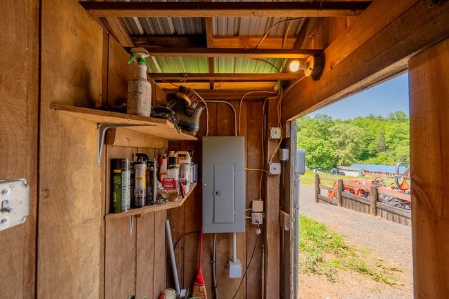 688 Gibson Knob Rd, Home with 0 bedrooms, 0 bathrooms and null parking in Laurel Fork VA | Image 62