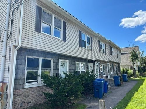 2-458-450 Riverside Dr, Lawrence, MA, 01841-4830 | Card Image