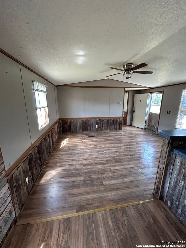 80 San Antonio St, Home with 0 bedrooms, 0 bathrooms and null parking in Campbellton TX | Image 9