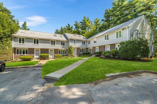 11-11 Hilltop Ln, South Easton, MA, 02375-1235 | Card Image