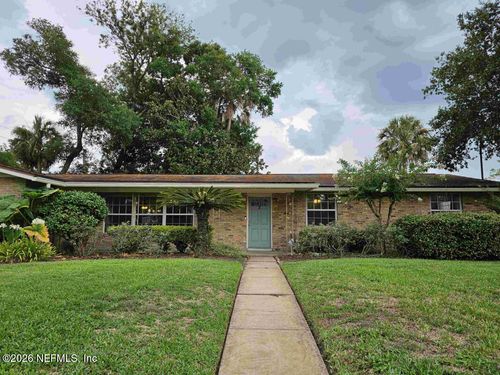 2 Fairway Rd, Jacksonville Beach, FL, 32250-2635 | Card Image