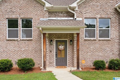 1630 Village Springs Rd, SPRINGVILLE, AL, 35146-6405 | Card Image