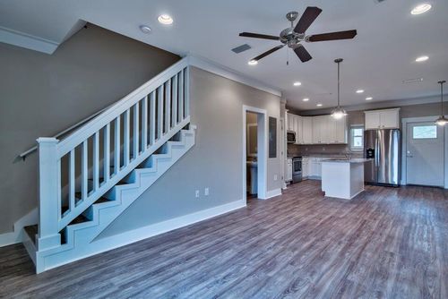 45 N Sand Palm Rd, Freeport, FL, 32439-3723 | Card Image