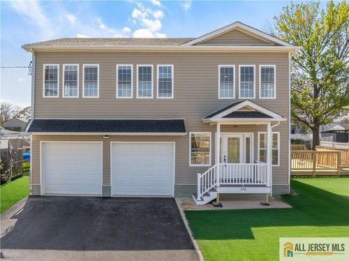 452 Raritan Blvd, Keyport, NJ, 07735-6014 | Card Image