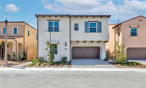 113 Escala, Irvine, CA, 92618-3540 | Card Image