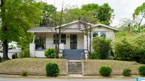 1501 Graymont Ave W, Birmingham, AL, 35208-3814 | Card Image