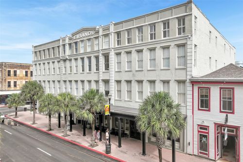 apt-420-2207 Post Office St, Galveston, TX, 77550-1961 | Card Image